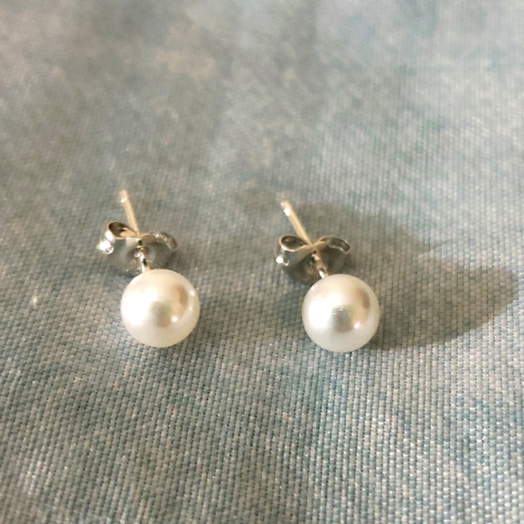 Sterling silver Earrings - Picture 1 of 2